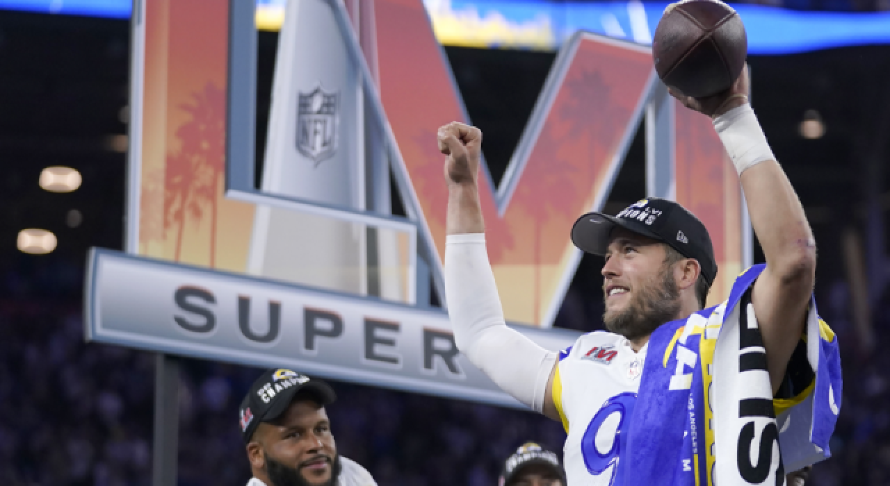 Super Bowl'da şampiyon Los Angeles Rams