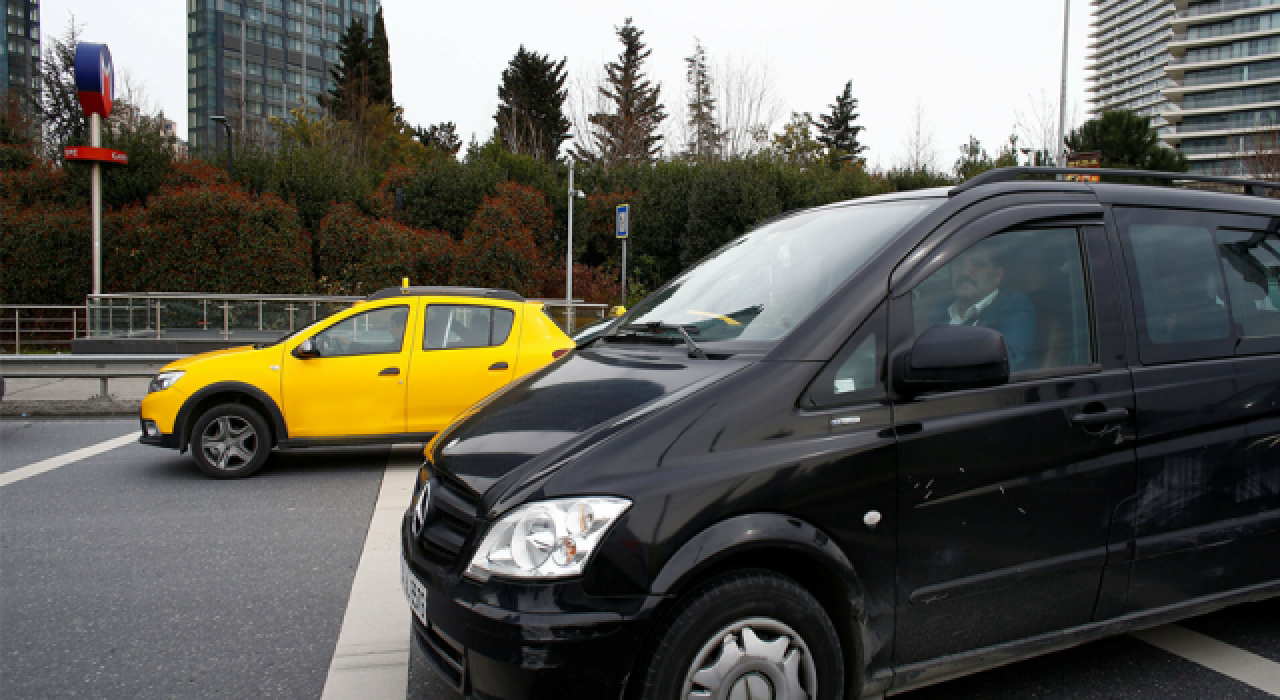 Uber'in büyük araçları yeniden hizmete başladı