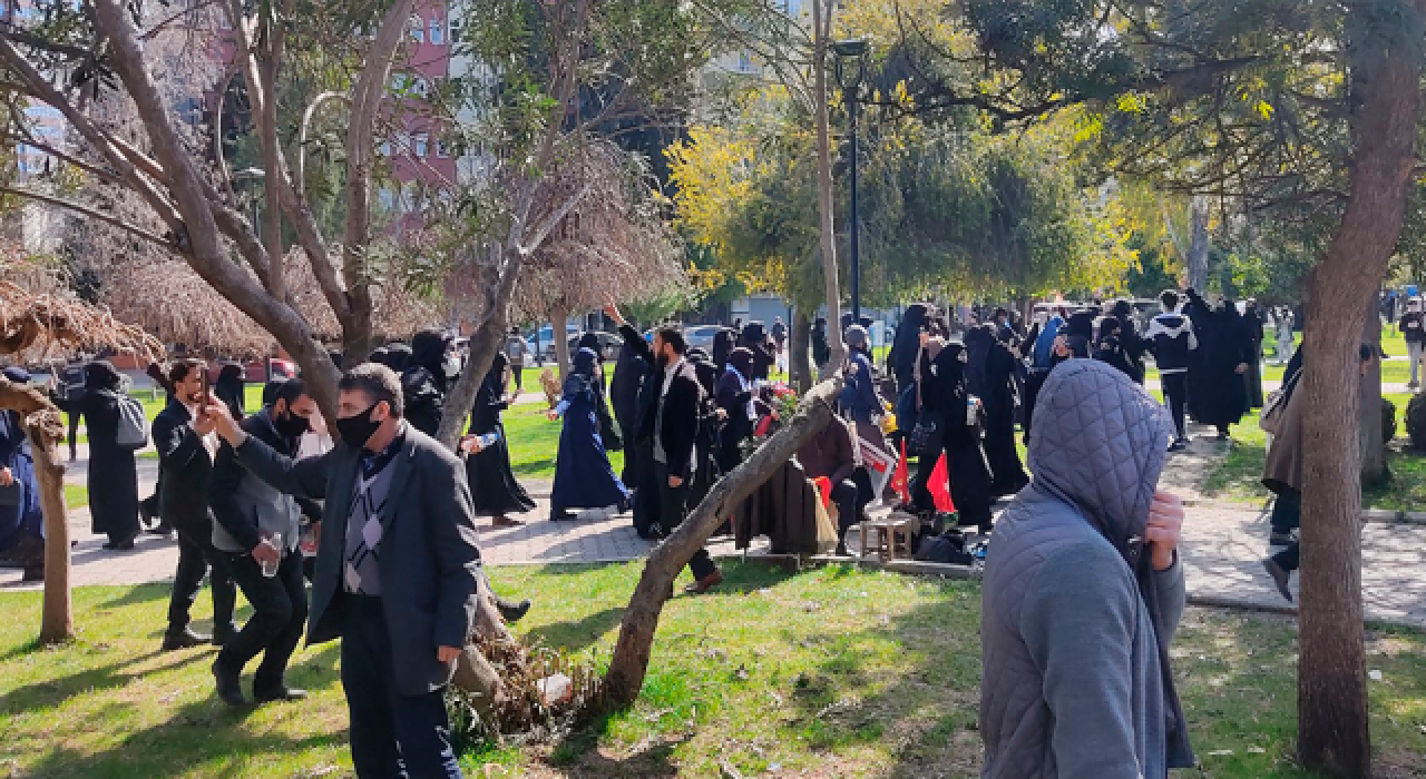 Adana’da Furkan Vakfı yürüyüşüne polis engeli