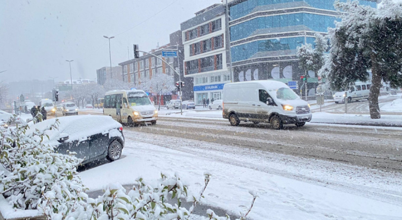 İstanbul'da kar yağışı ne zaman bitecek, ne kadar sürecek?