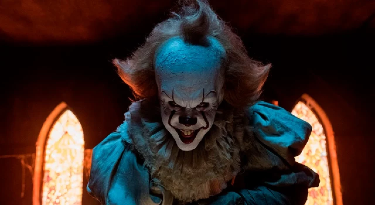 'IT' fim serisi yerini 'Pennywise' dizisine bırakacak