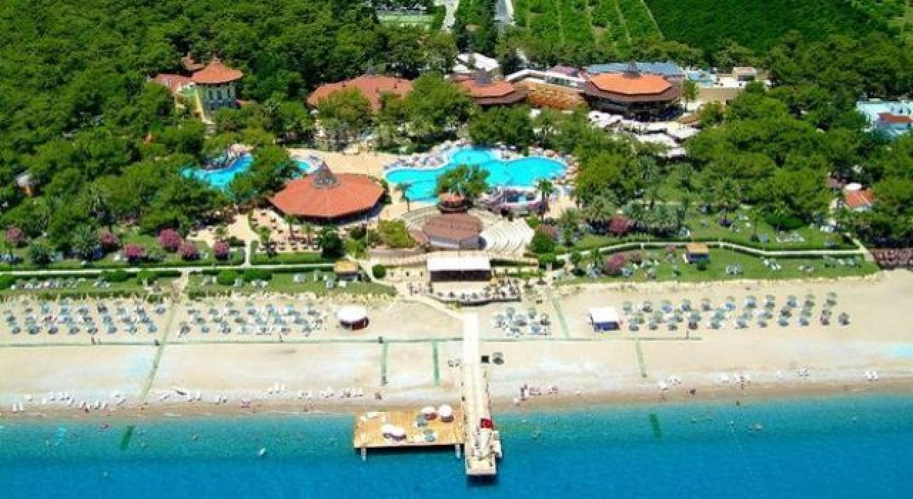 Martı GMYO ve Martı Otel'e ceza