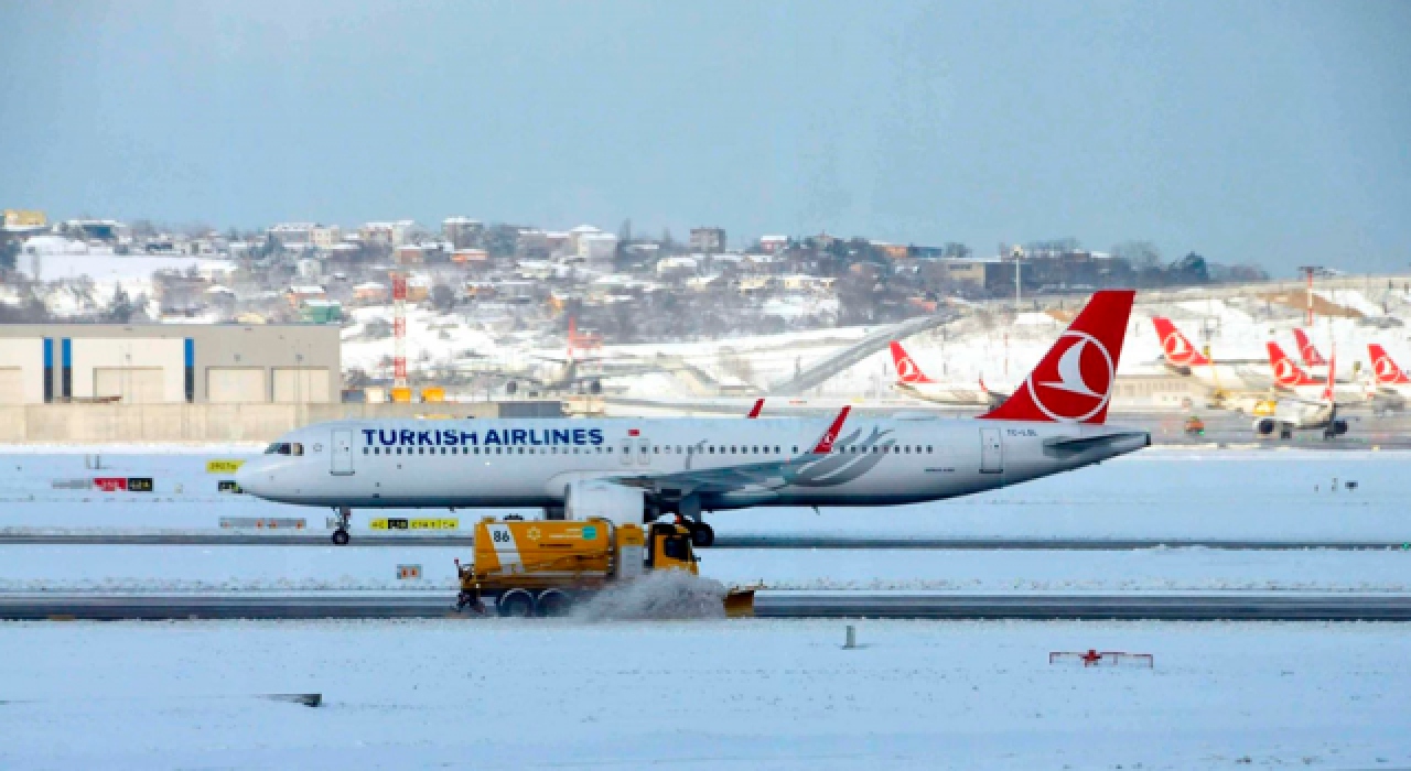 Sabiha Gökçen Havalimanı’nda 13 Mart tarihli uçuşların yüzde 30'u iptal