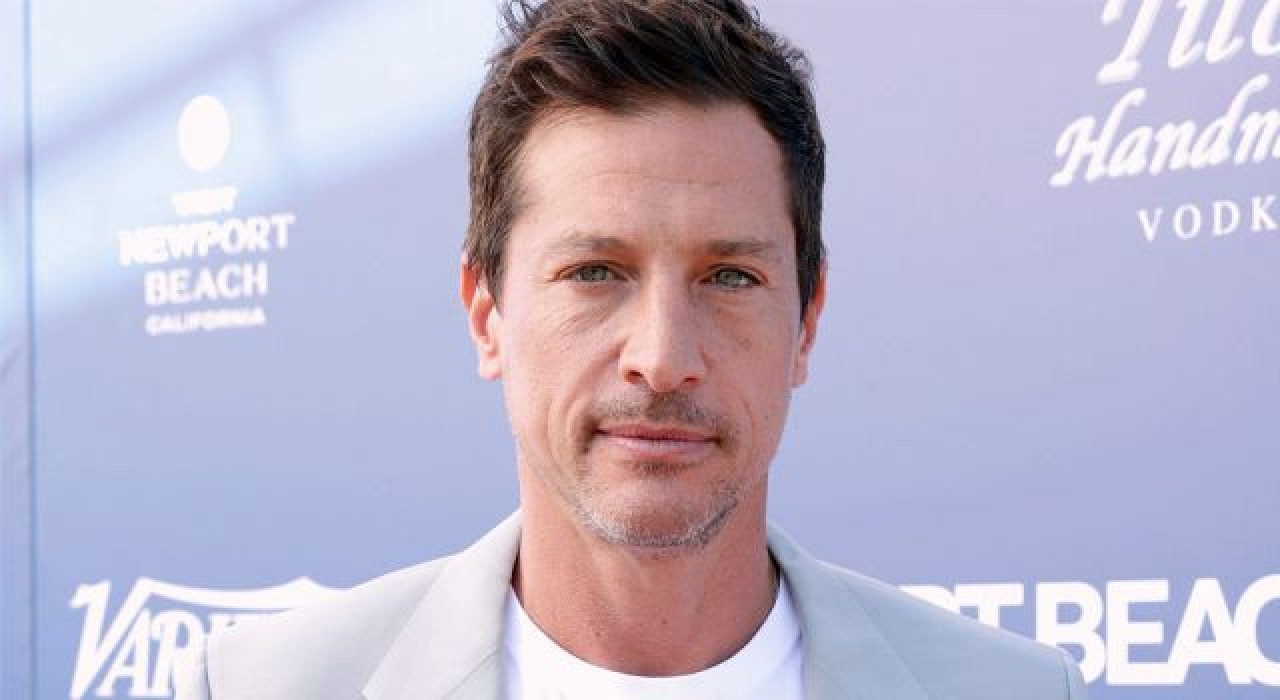 Simon Rex, Hollywood'a porno yıldızını canlandırdığı Red Rocket ile döndü