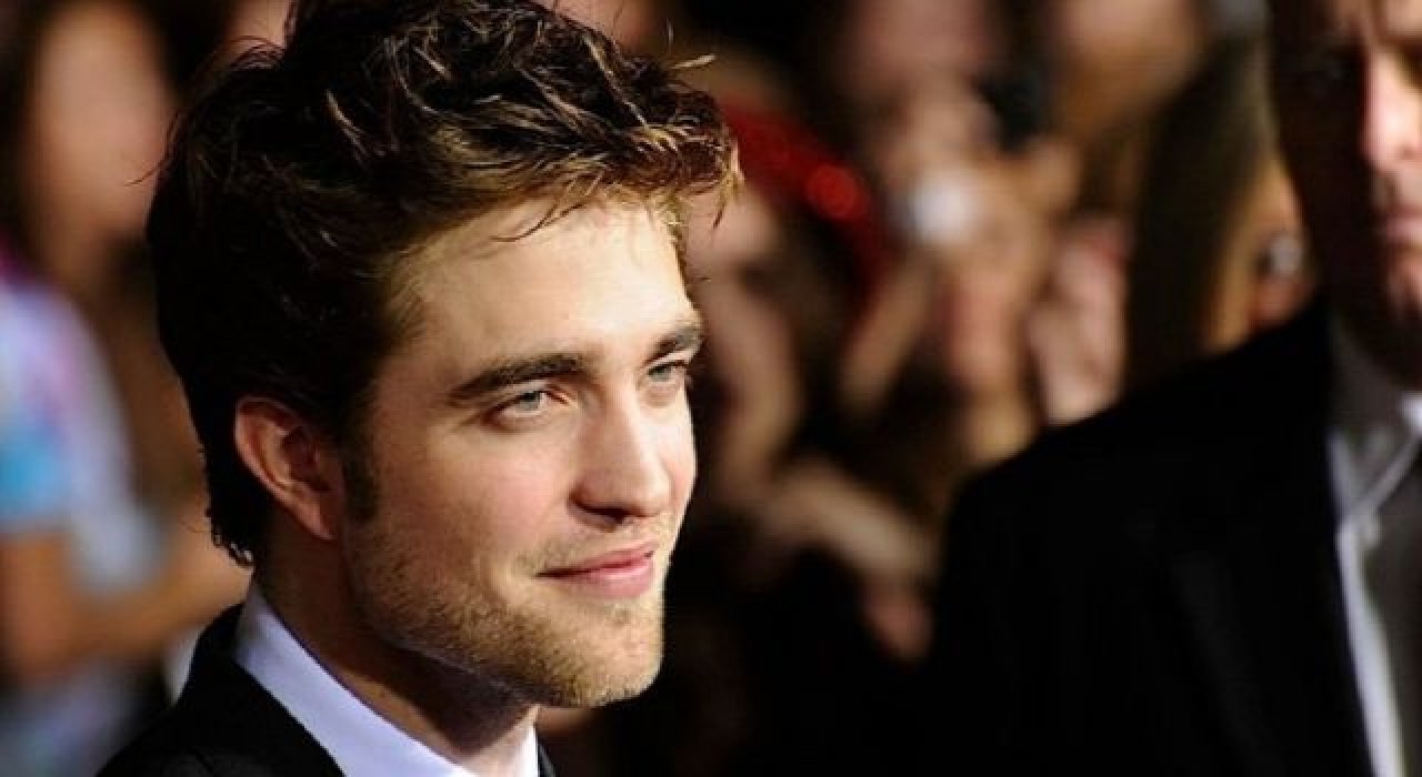 Twilight'ın yıldızı Robert Pattinson porno film çekeceğini açıkladı!