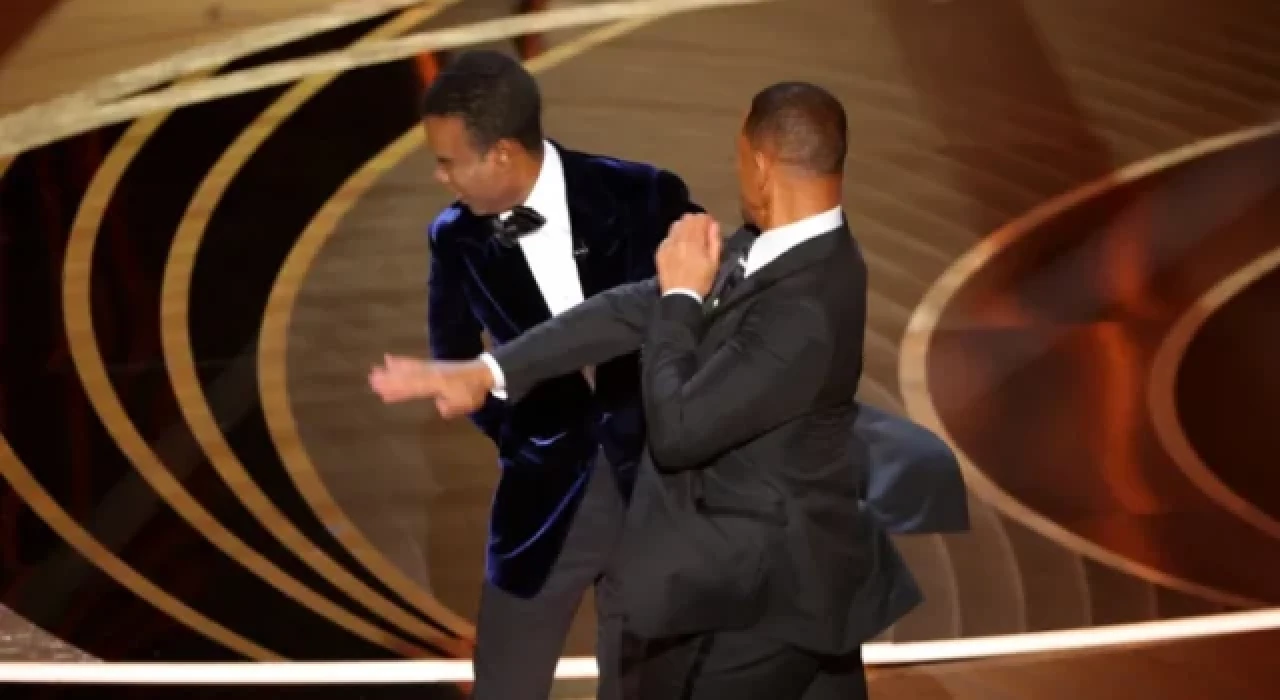 Will Smith, Oscar sahnesinde Chris Rock'a tokat attığı için özür diledi: Çizgiyi aştım