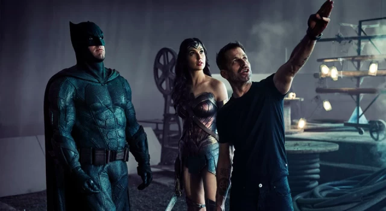 Zack Snyder'ın filmleri, "Oscars Fan Favorite"i de "Oscars Cheer Moment"ı da kazandı