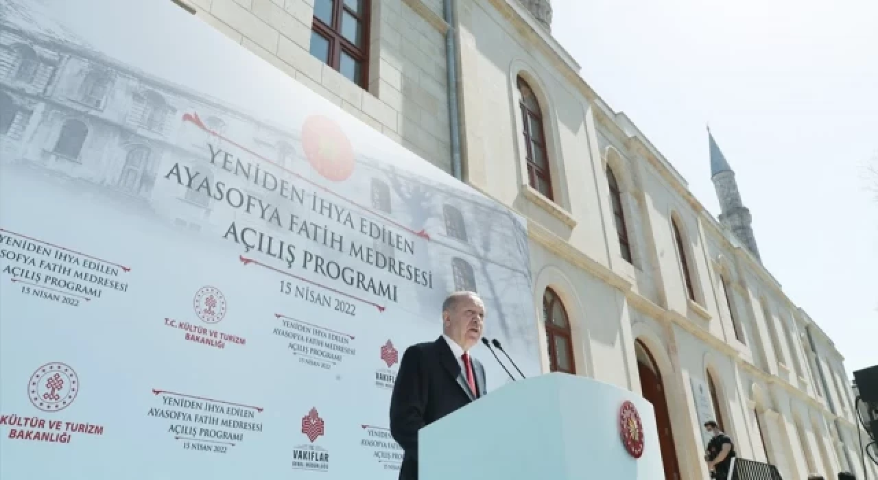 Ayasofya Fatih Medresesi'nin "yeniden ihyası" için 15 milyon TL harcandı