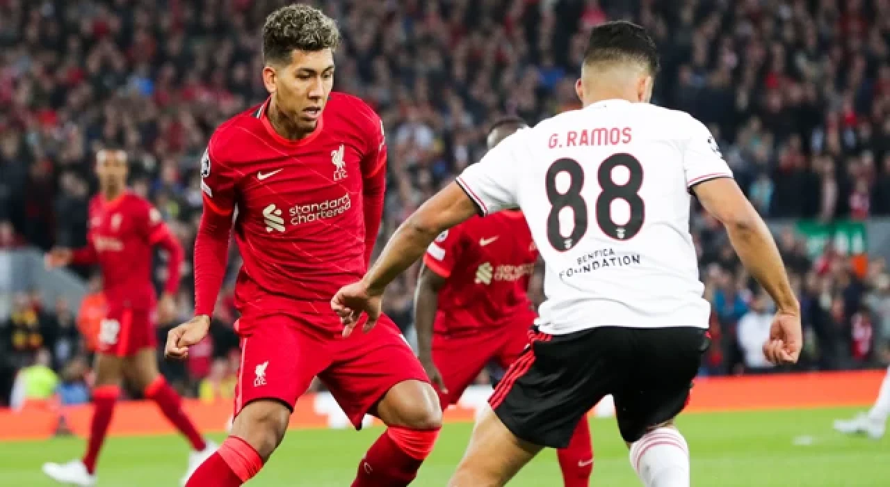 Bol gollü maçta yarı finale uzanan takım Liverpool