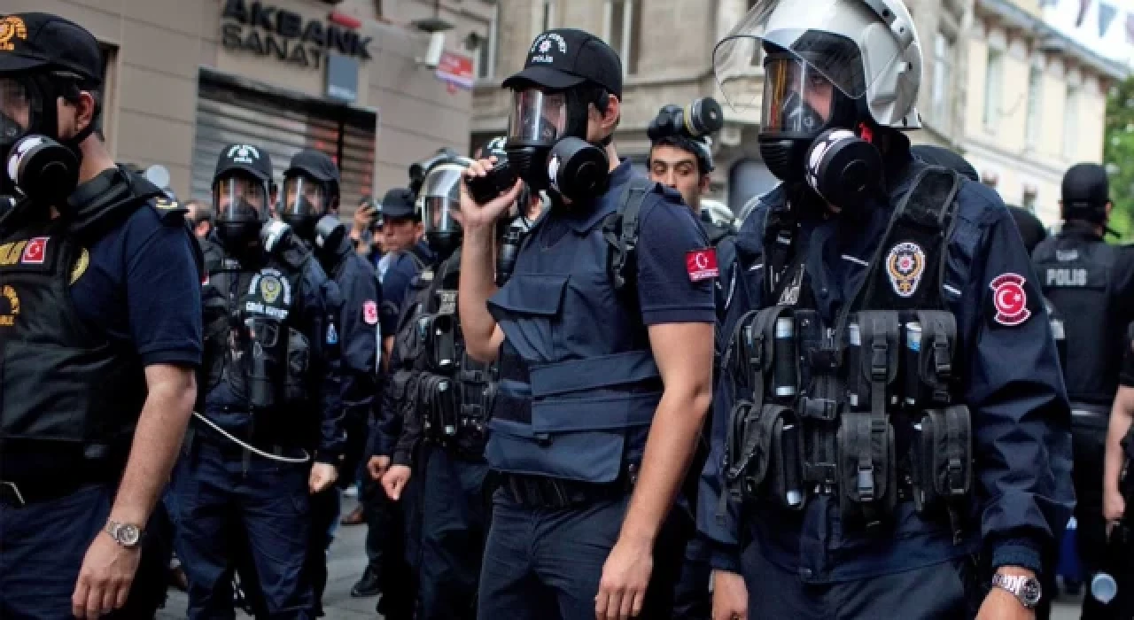 Bu kez polis, polise karşı!.. Emekli polisler sokağa çıkıyor!