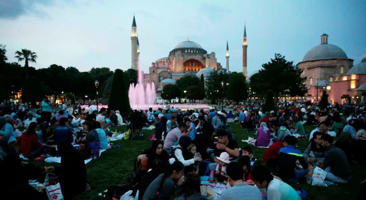 İBB'den Kültür Bakanlığı'na Ramazan yasağı cevabı