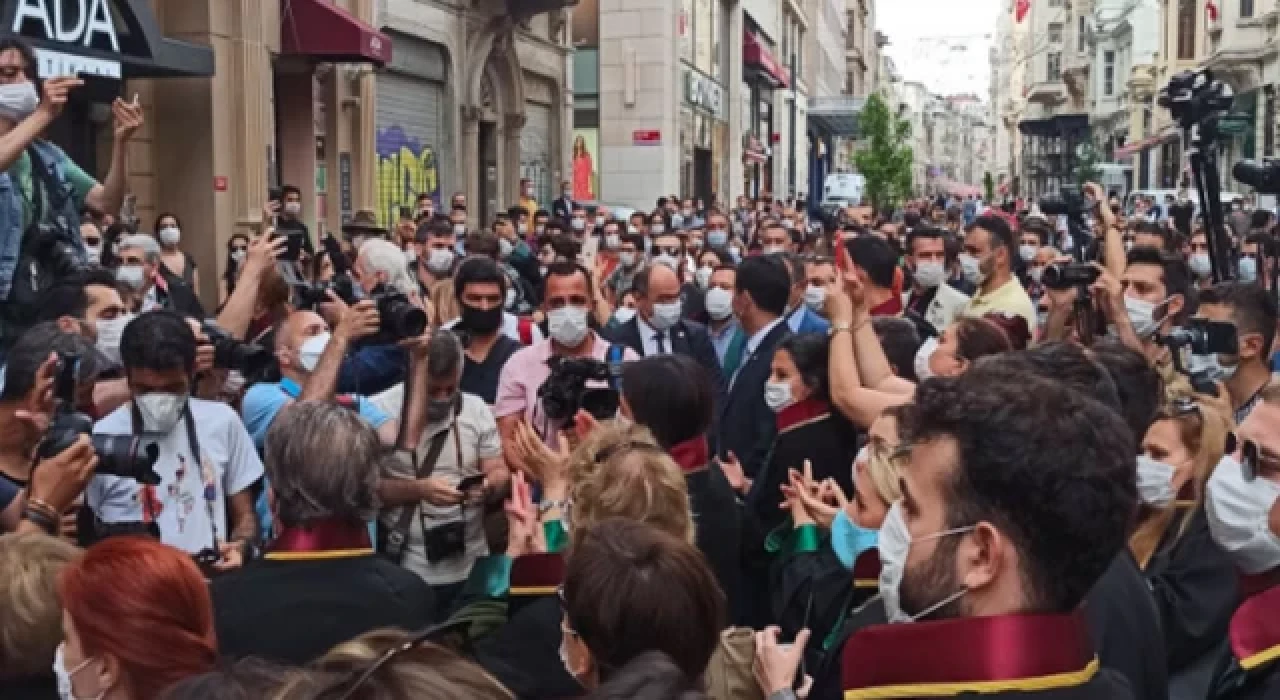 İstanbul Barosu: 5 Nisan Avukatlar Günü’nü ‘yargı krizi’ ile karşılaşıyoruz