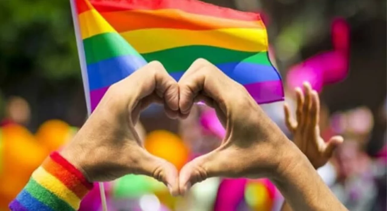 LGBTİ'lerle ilgili etkinlik yapan derneğe kapatma davası