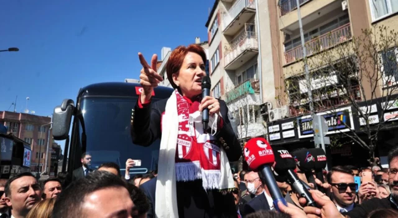 Meral Akşener'den kuponla ekmek verilmesine tepki