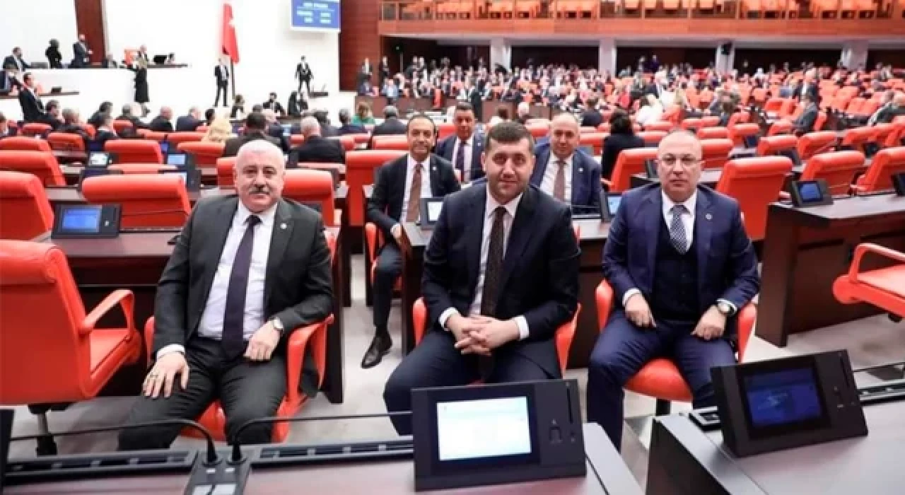 MHP’li vekillerden dikkat çekici Baki Ersoy paylaşımları