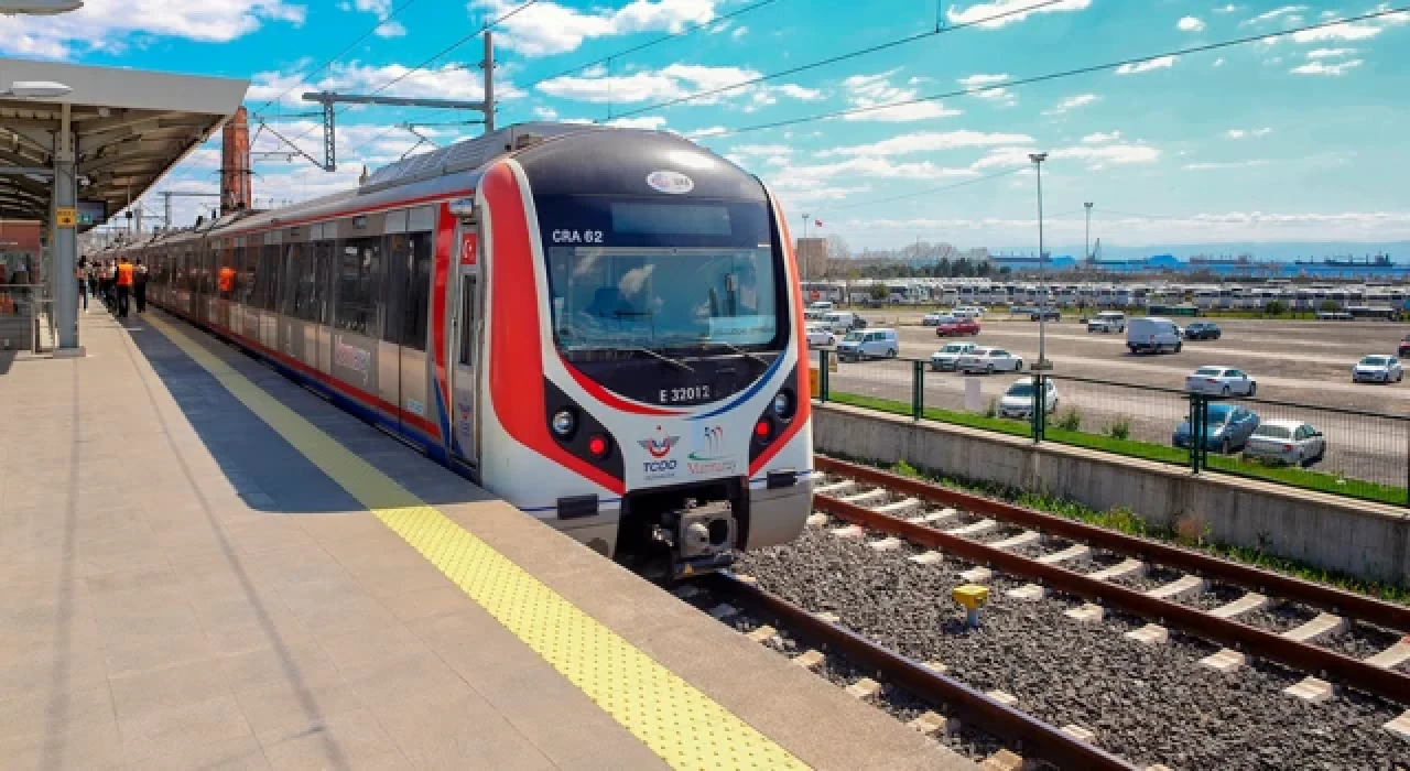 Ramazan ayı nedeniyle Marmaray seferleri saat 02.00'ye kadar uzatıldı