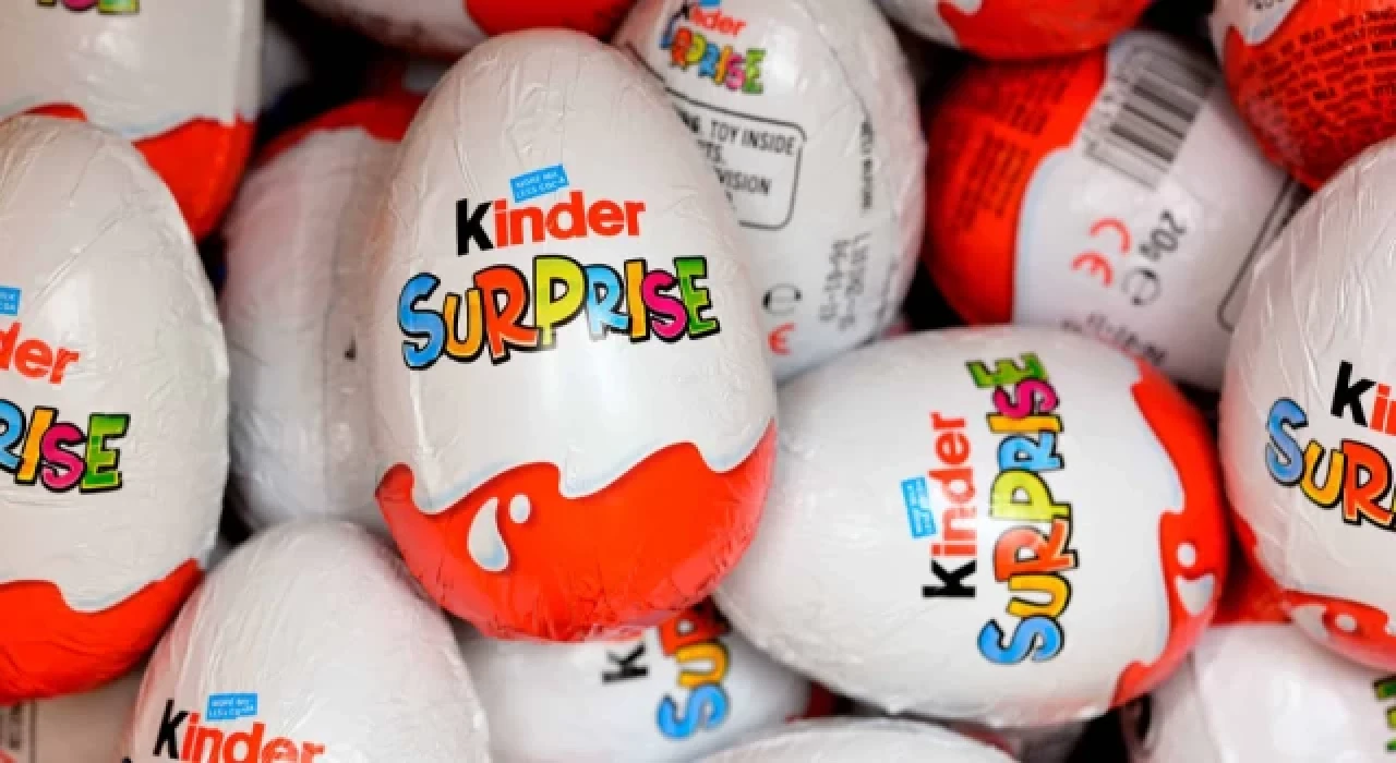 Salgınla bağlantılı Kinder Surprise ürünleri piyasadan toplandı