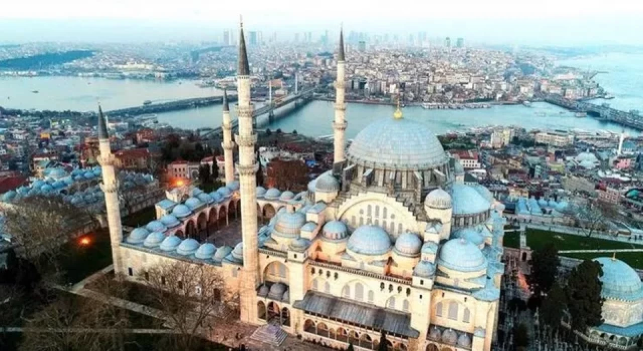 Süleymaniye Camii Nerede, Nasıl Gidilir?