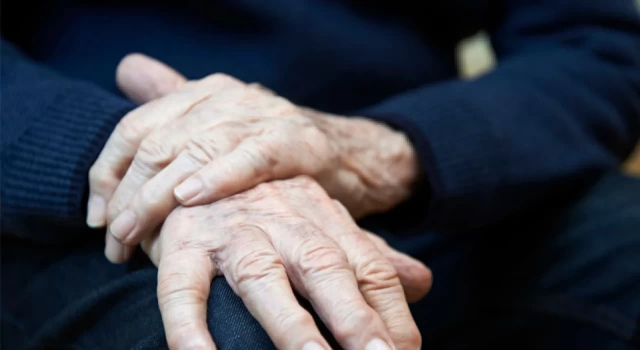 Uzmanı uyardı! Parkinson belirtileri kişiye göre değişir