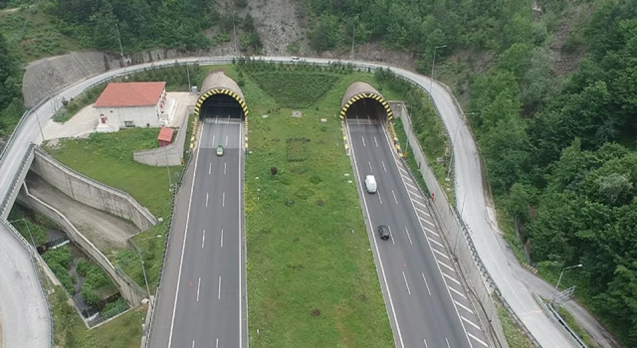 Bolu Dağı Tüneli’nin İstanbul yönü 35 gün trafiğe kapatılacak