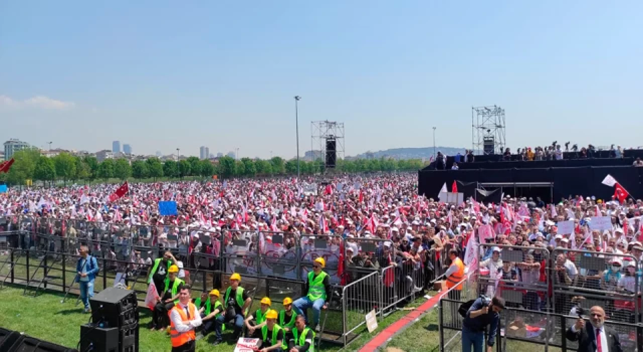 EYT'liler Maltepe'de buluştu