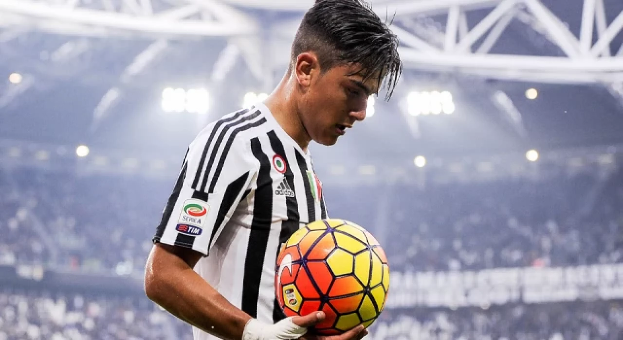 Paulo Dybala, Juventus'tan ayrılacağını açıkladı