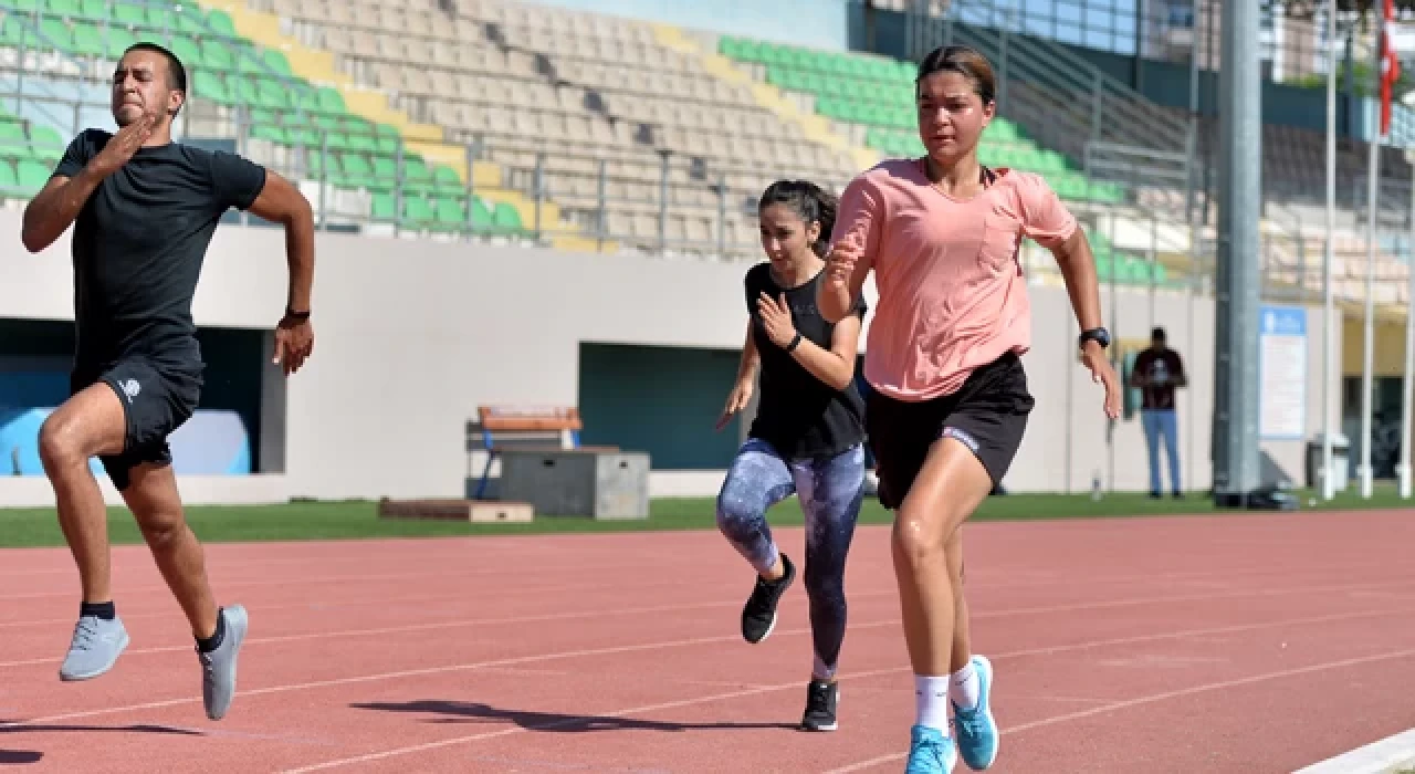 Antalya Muratpaşa Belediyesi'nden triatlon kursu