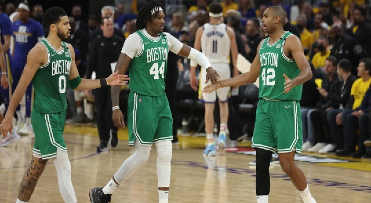 Boston Celtics, Golden State Warriors karşısında 1-0 öne geçti