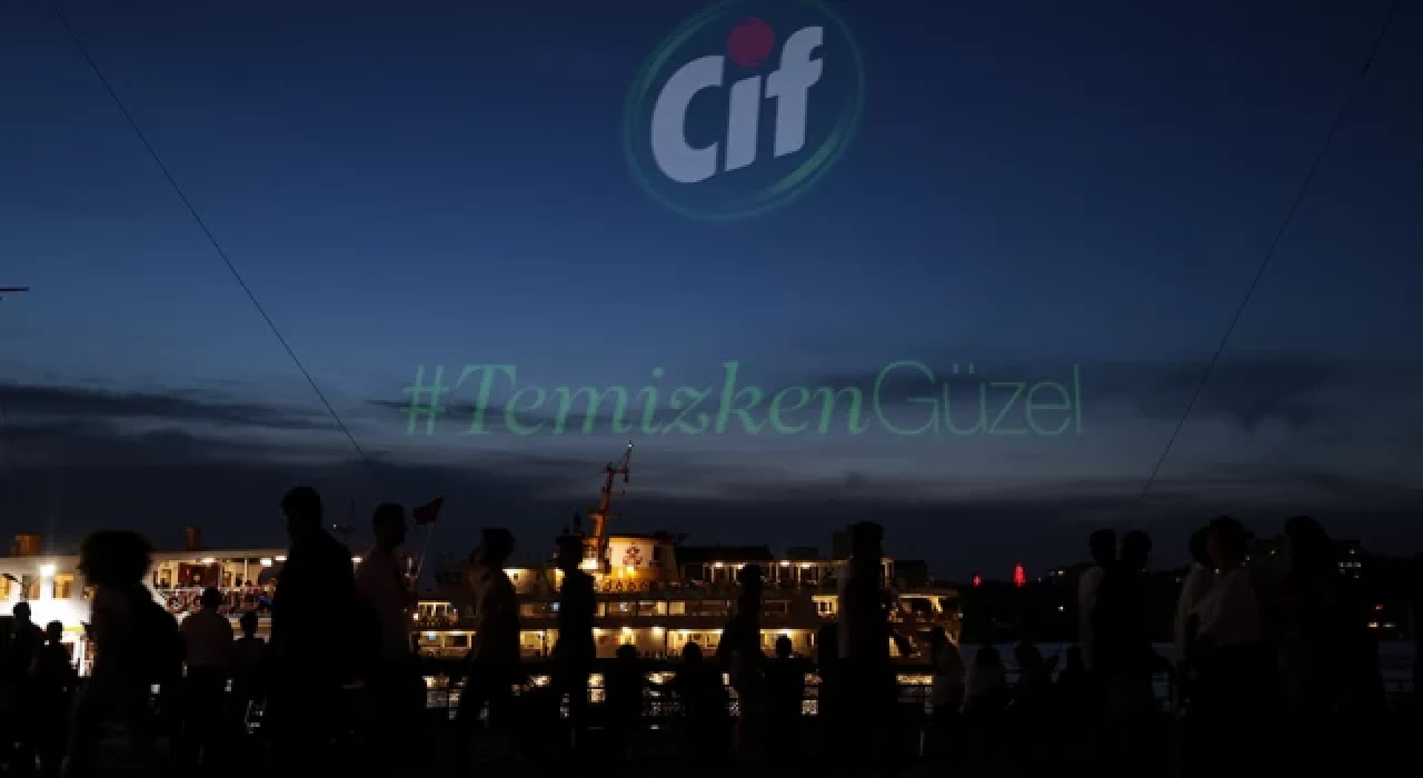 Cif, İstanbul Boğazı'nda 29 tondan fazla atık topladı