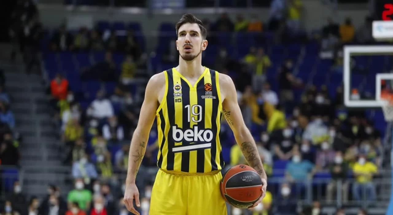 Fenerbahçe Beko-Anadolu Efes maçı ne zaman oynanacak? Saat kaçta, hangi kanalda? Yayın şifresiz mi olacak?