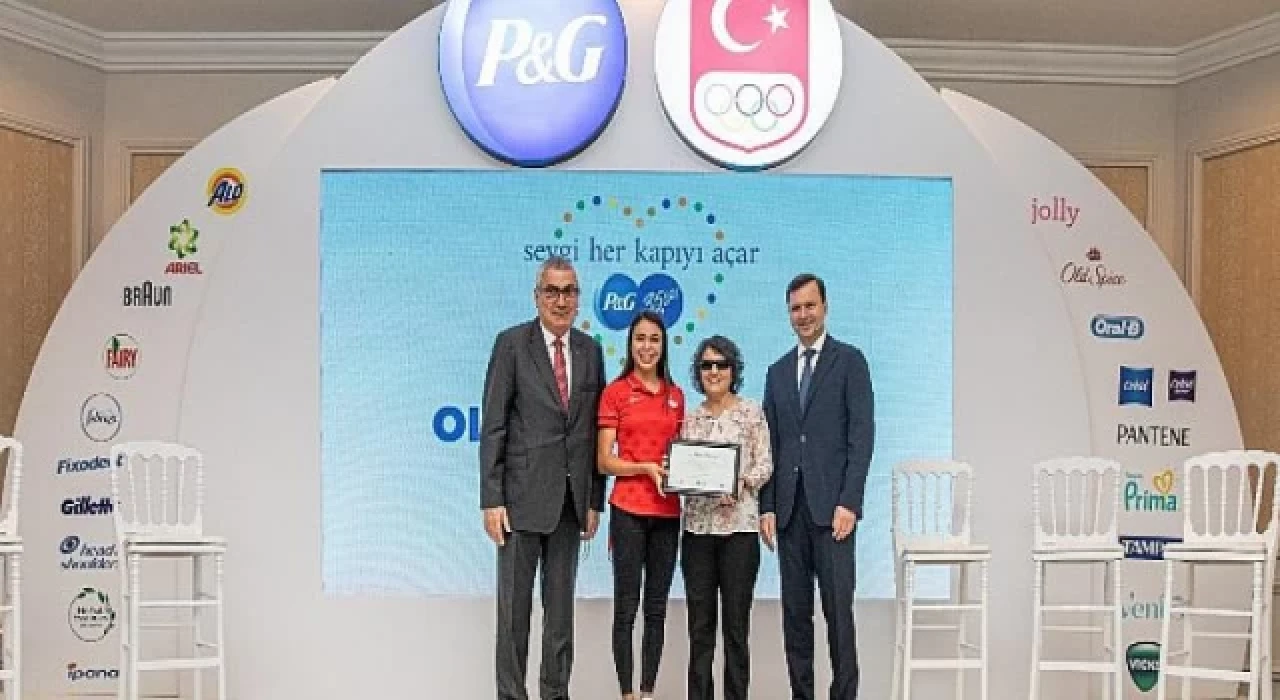 P&G’den 35’inci Yılında  35 Olimpik Sporcu ve Annesine Destek