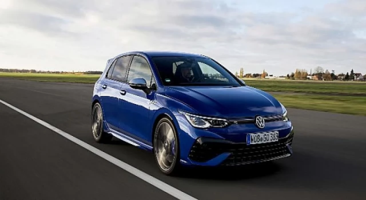 Volkswagen Golf R, 20. yılını kutluyor