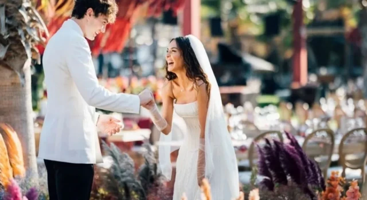 Ebru Şahin ve Cedi Osman aşklarının başladığı yerde düğün yaptı