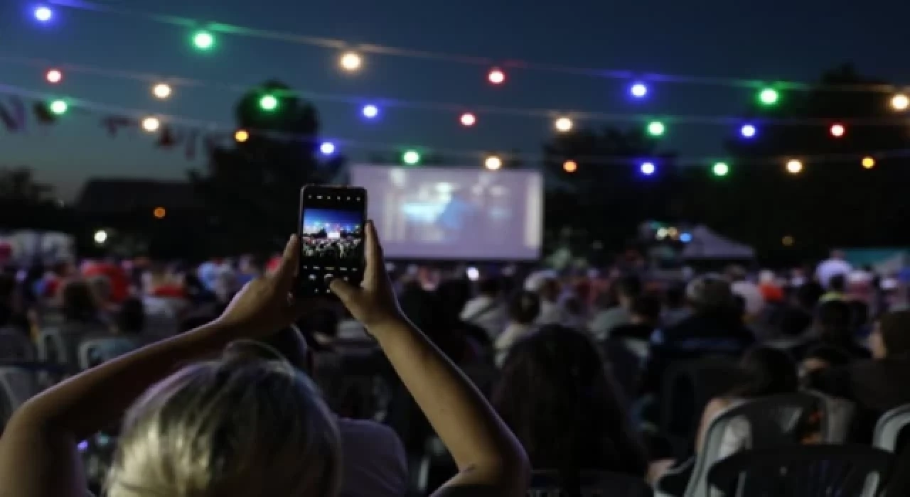 İstanbul Silivri’de yazlık sinema nostaljisi