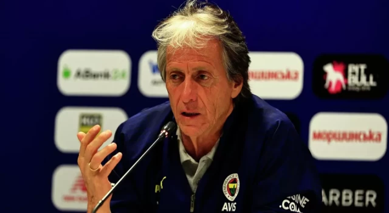 Jorge Jesus: Elenmemizi 10 kişi kalmamıza bağlıyorum