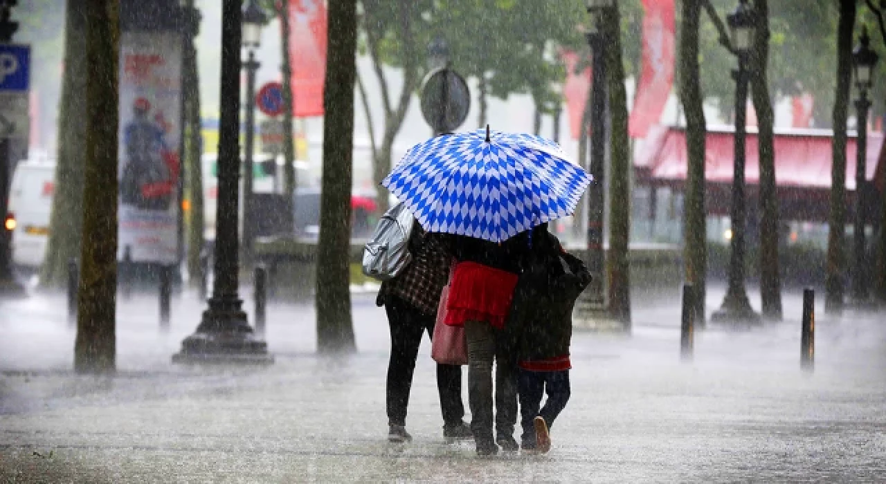 Meteoroloji'den şiddetli yağış ve fırtına için uyarı