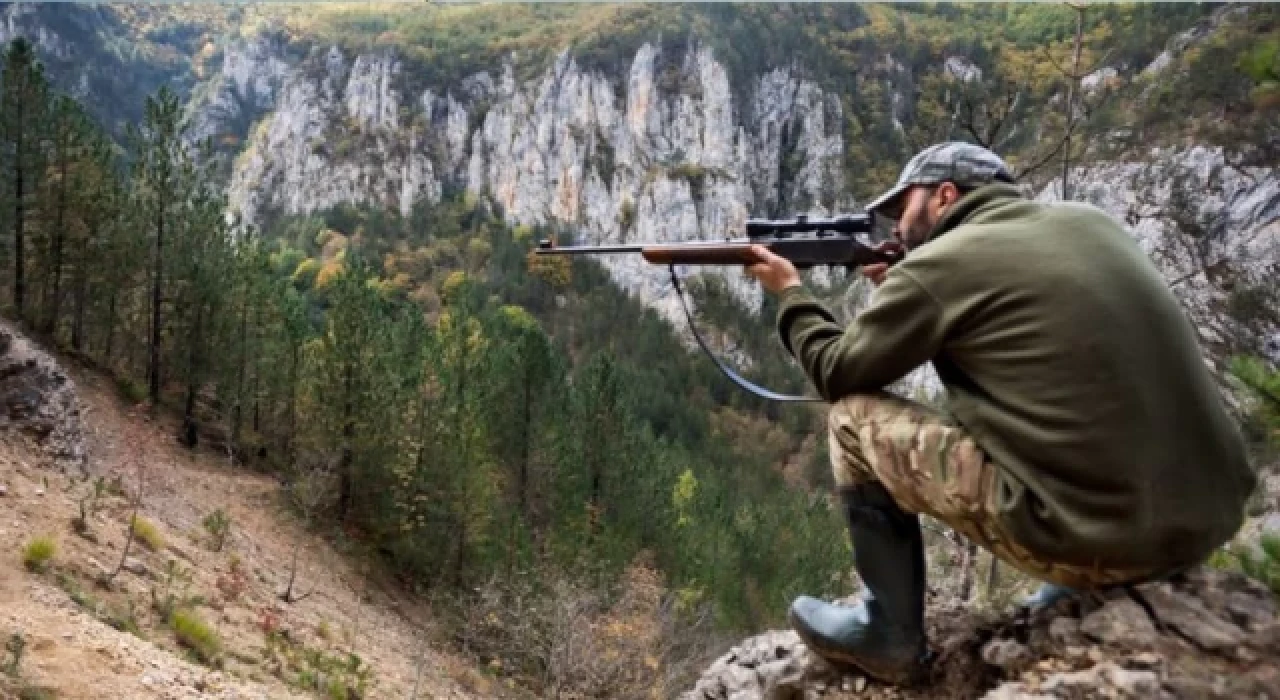 Av izni verilen hayvanlara yönelik imza kampanyası: Vurma Beni!