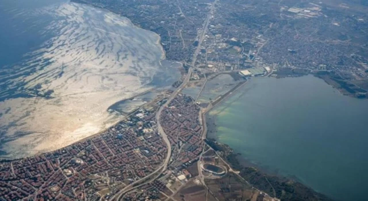 Kanal İstanbul iddialarına Bakan Kurum yanıt verdi