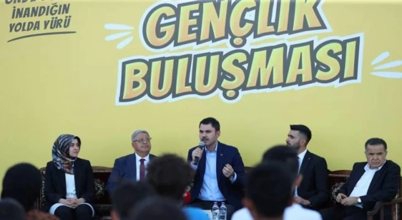 Bakan Kurum’dan CHP’ye gönderme