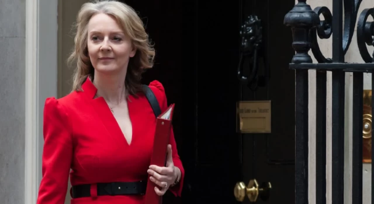 İngiltere'nin yeni başbakanı Liz Truss oldu