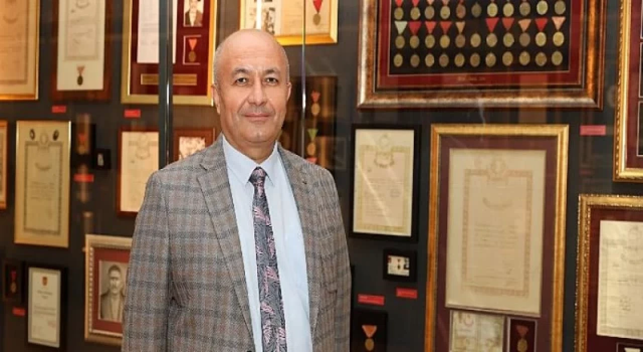 İş Bankası Müzesi’ndeki Sergiden Kitaba ”İstiklal Madalyası”nın Hikâyesi