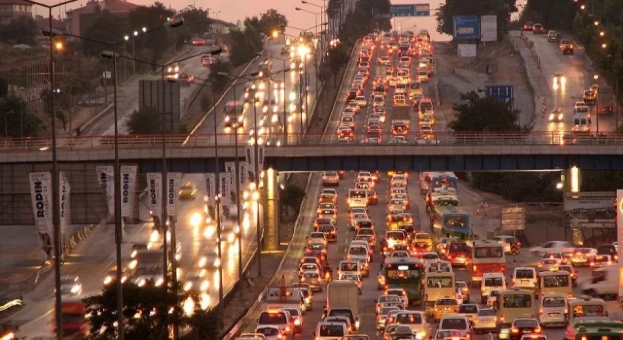 İstanbul'da pazar günü bazı yollar trafiğe kapatılacak