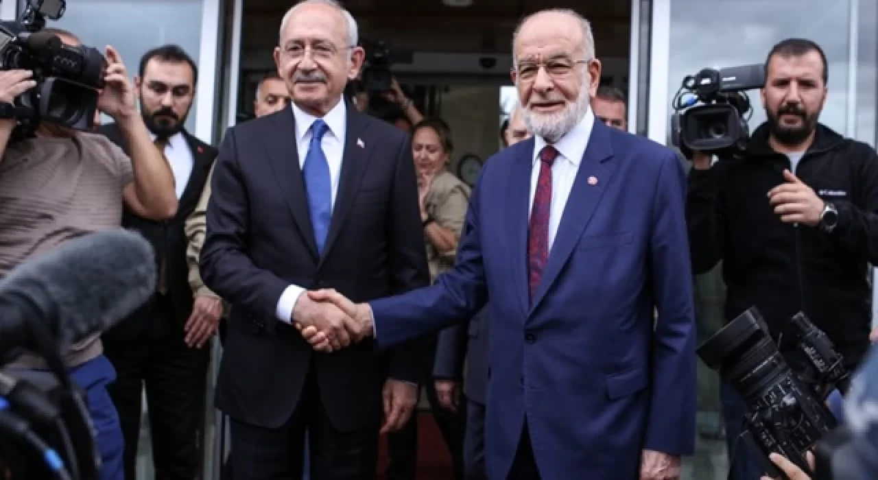 Kılıçdaroğlu, Karamollaoğlu'nu ziyaret etti