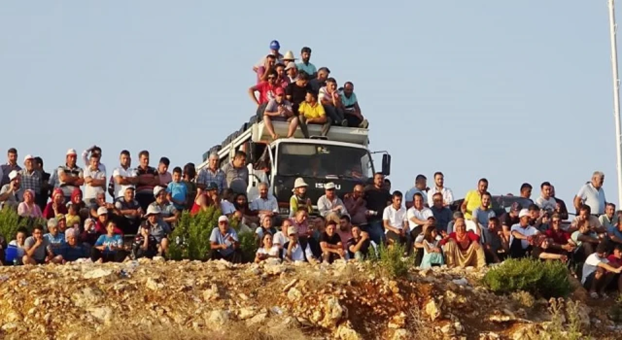 Köyler arası futbol turnuvası finalini 10 bin kişi izledi