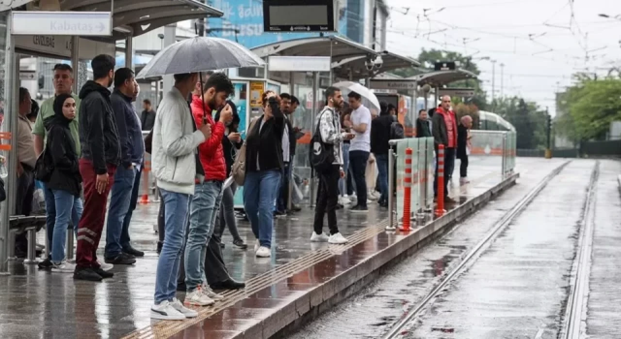 Meteoroloji'den İstanbul dahil 30 il için kuvvetli yağış uyarısı