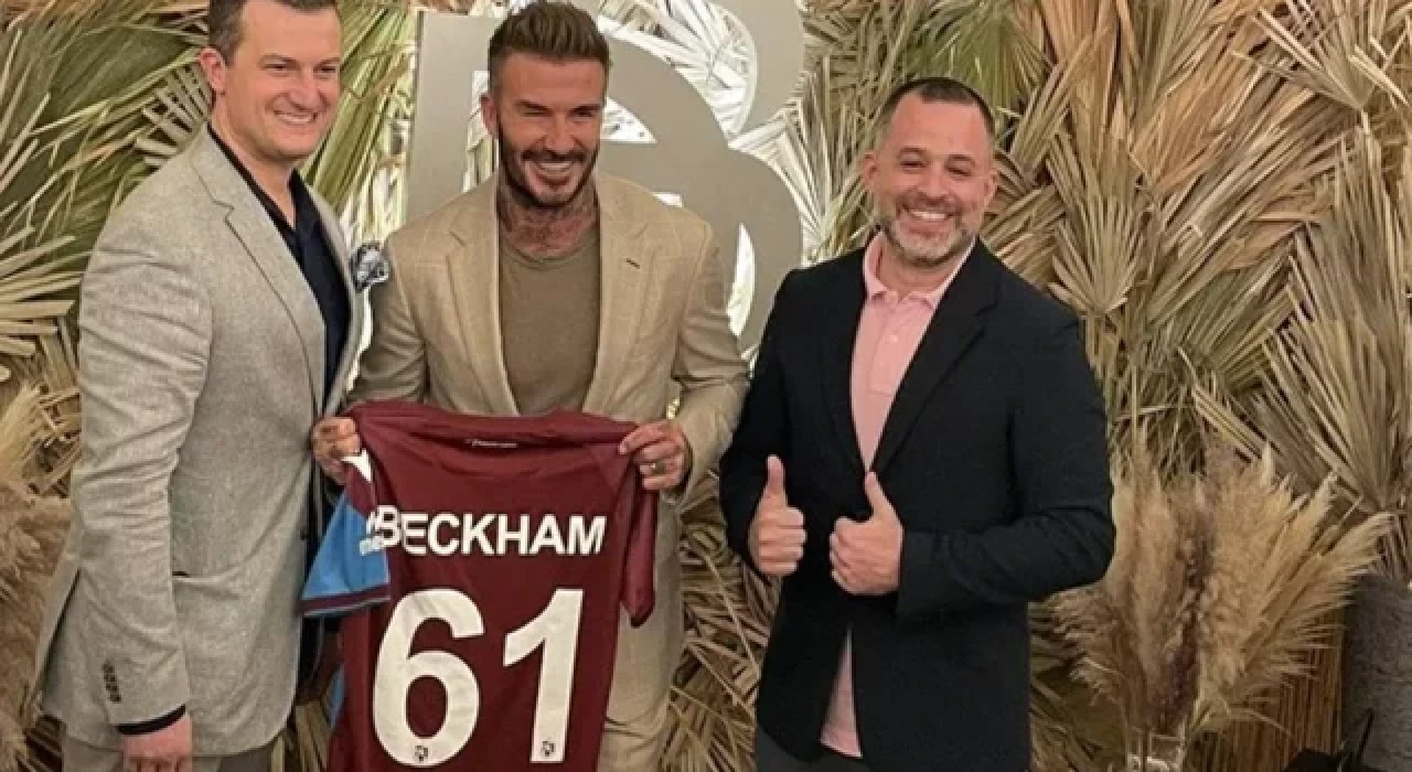 David Beckham'a Trabzonspor forması hediye edildi