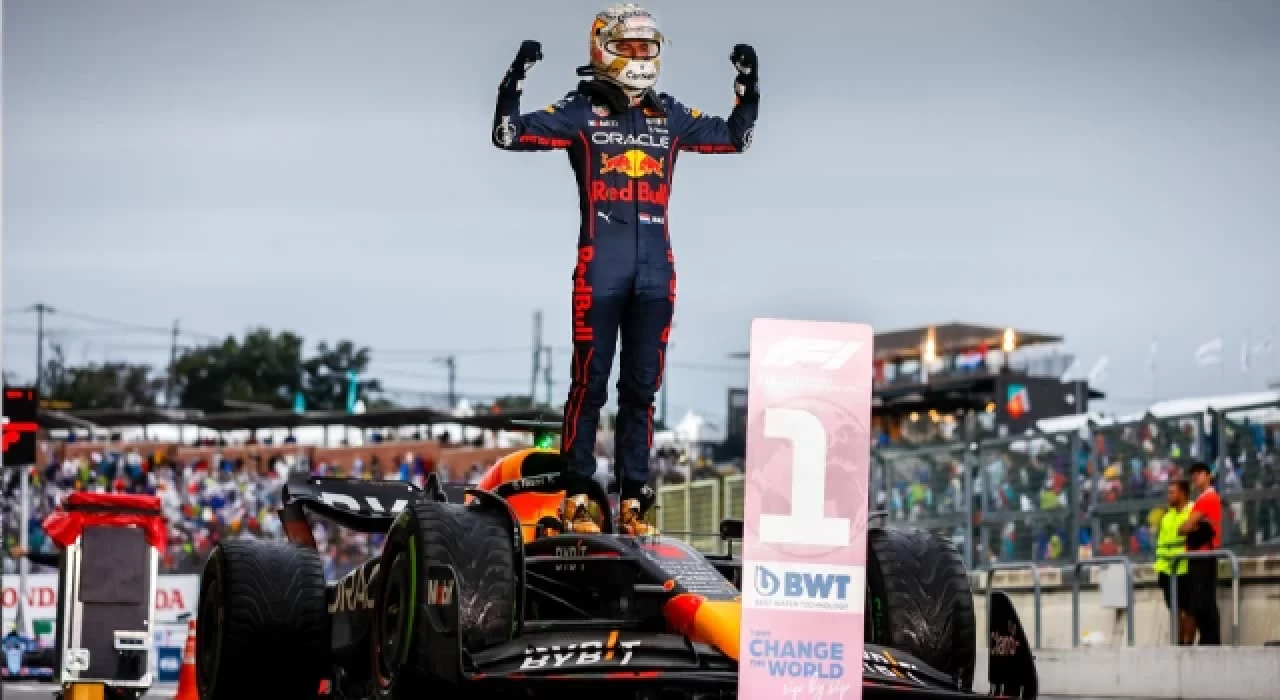 F1’de Hollandalı Max Verstappen, ikinci kez dünya şampiyonu oldu