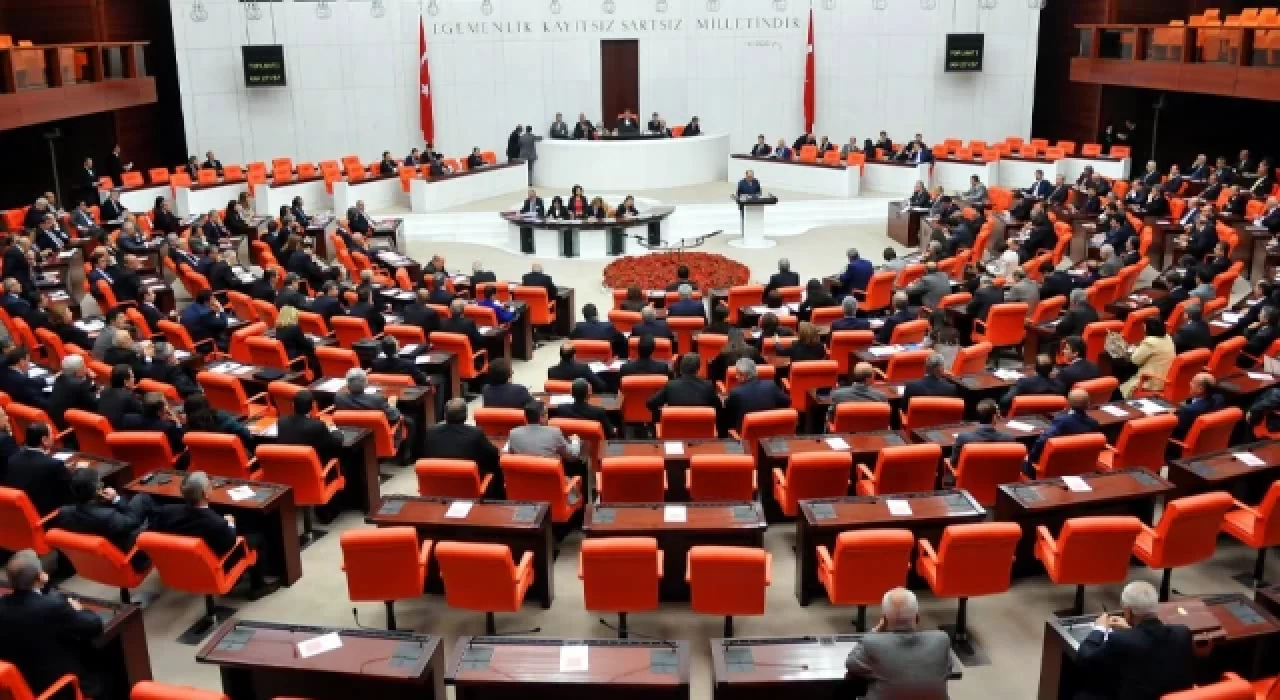 Öğretmenlerle ilgili önerge AK Parti ve MHP oylarıyla reddedildi