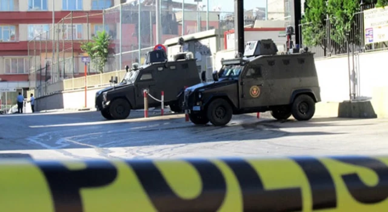 Polis aracına ateş açan 3 PKK’lı terörist yakalandı!