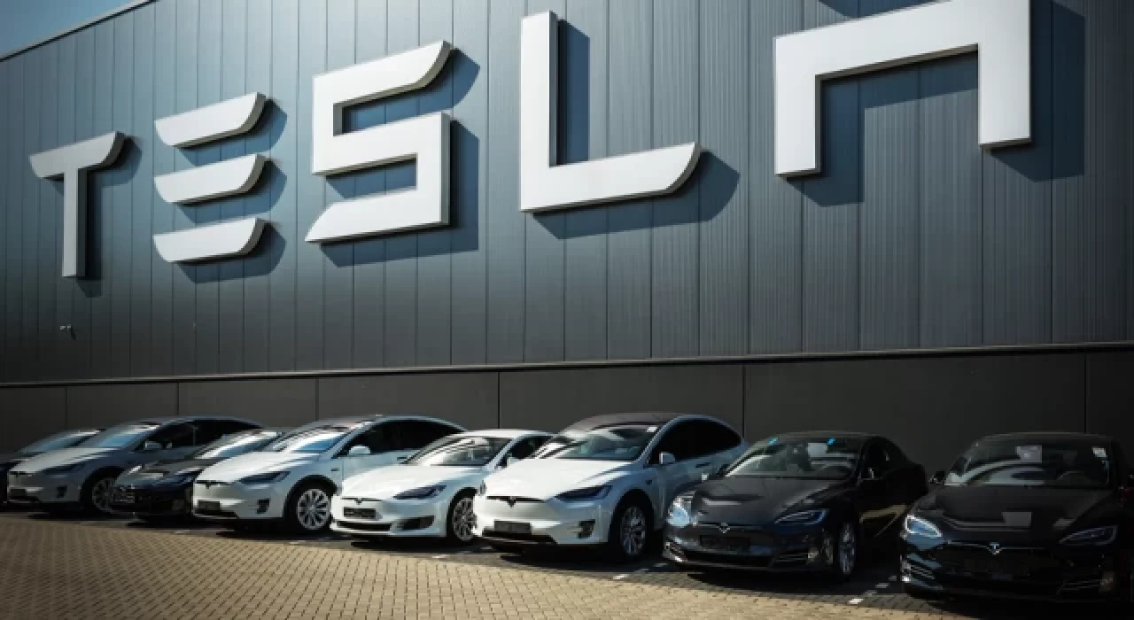 Tesla, son 3 ayda yeni satış rekoru kırdı